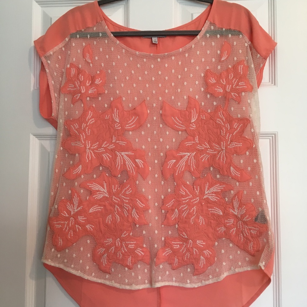 Blu Pepper blouse with lace front floral design